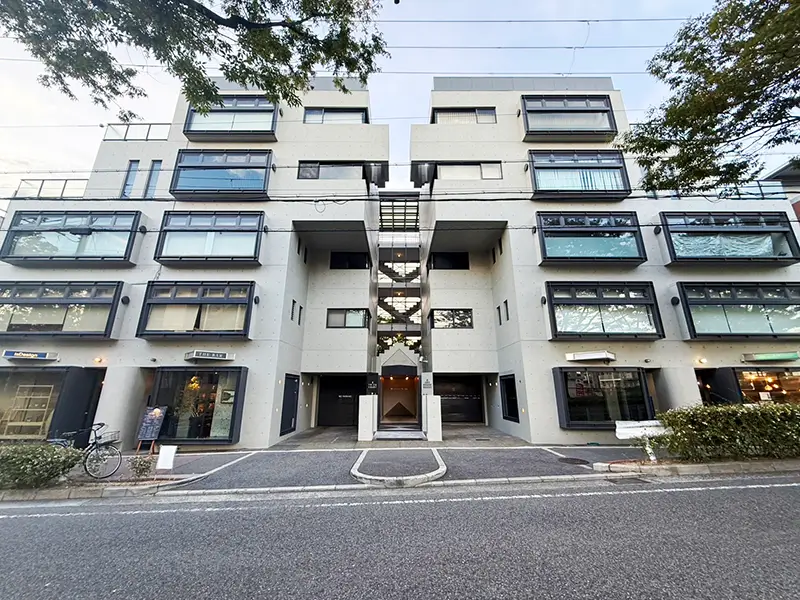 フリック・コート・アネックス（2LDK）中古マンションの外観