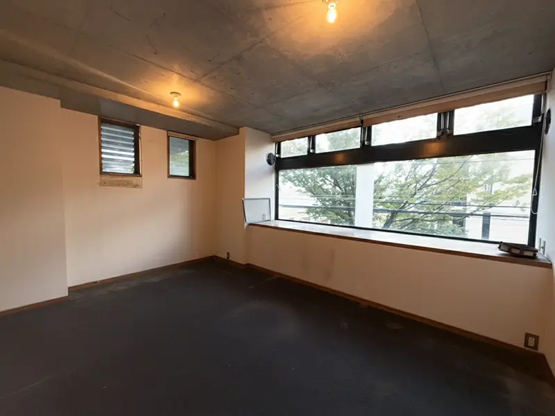 フリック・コート・アネックス（2LDK）中古マンションの洋室