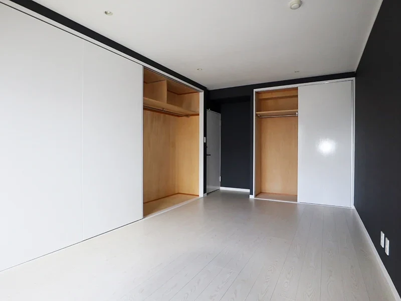 夙川城山パークハイム（3LDK）中古マンションの洋室