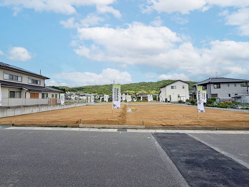 奈良県生駒郡平群町吉新３丁目（全４区画）　建築条件付き売り土地の現地写真