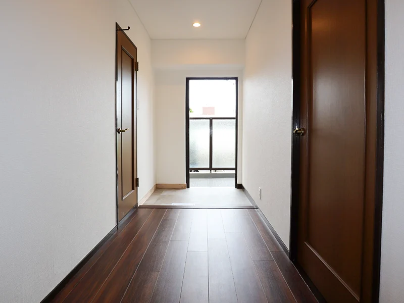 鴻池日光ハイツ（4LDK）中古マンションの玄関