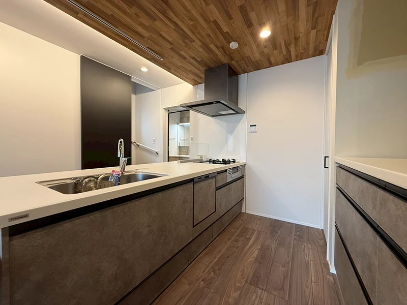 大阪市港区八幡屋3丁目の新築一戸建てのキッチン