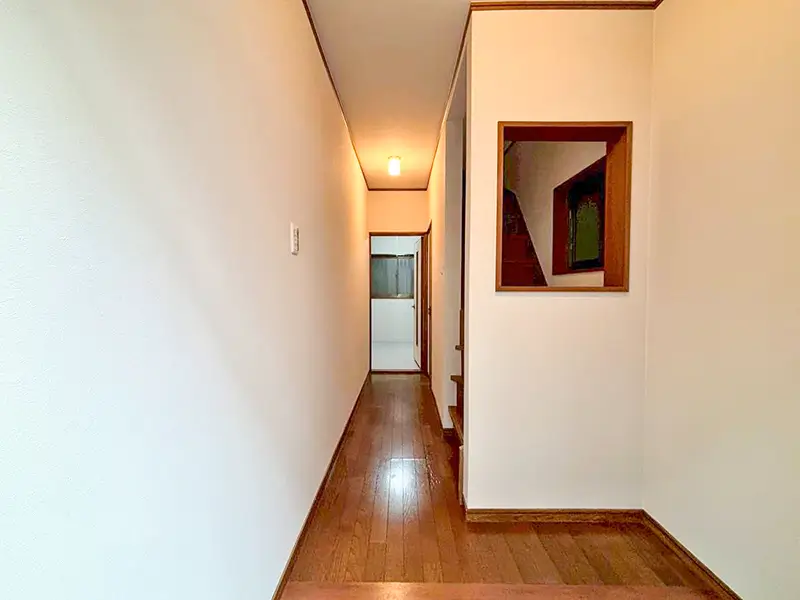 大阪市大正区泉尾４丁目の中古一戸建ての玄関