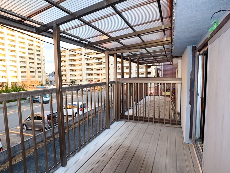 大阪府守口市佐太中町4丁目 高利回り投資向け中古戸建（3DK）のバルコニー