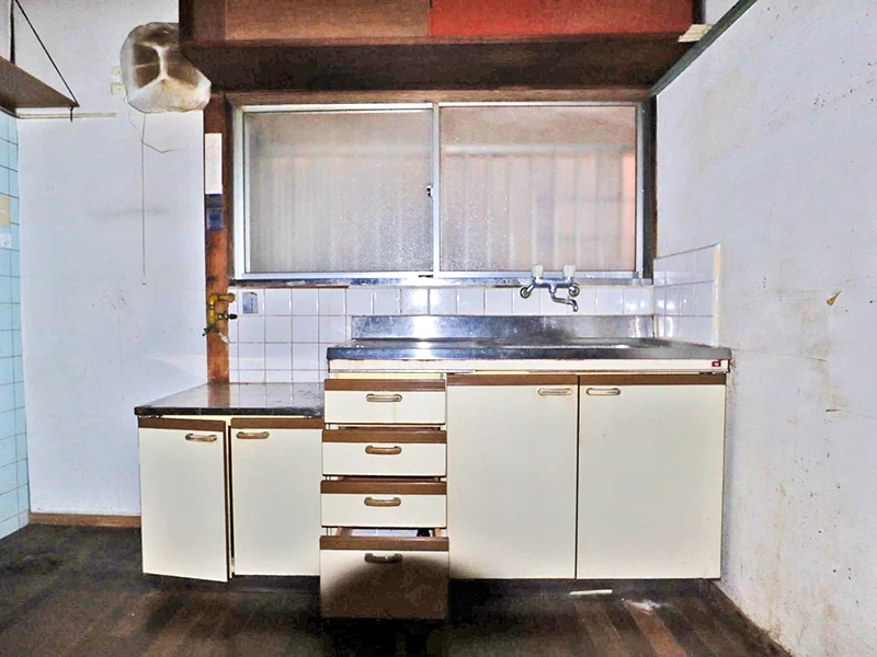 大阪府守口市佐太中町4丁目 高利回り投資向け中古戸建（3DK）のキッチン