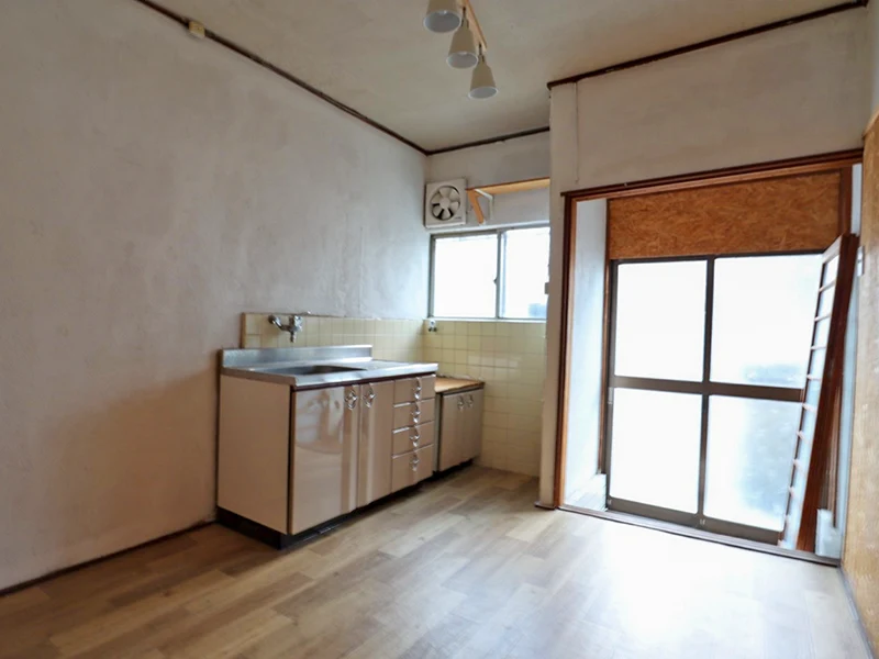 大阪府寝屋川市打上南町 高利回り投資向け中古戸建（3DK）のリビング