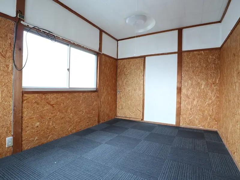 大阪府寝屋川市打上南町 高利回り投資向け中古戸建（3DK）の洋室