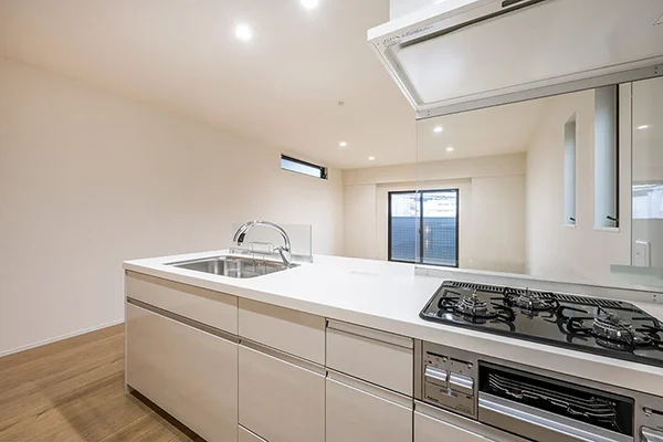 7ARC（セブンアーク）の施工実績｜大阪市港区に建てた注文住宅のキッチン