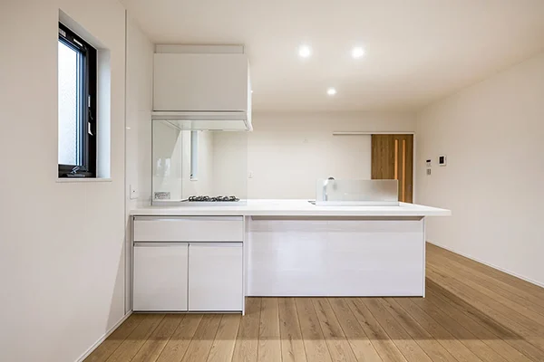7ARC（セブンアーク）の施工実績｜大阪市港区に建てた注文住宅のキッチン