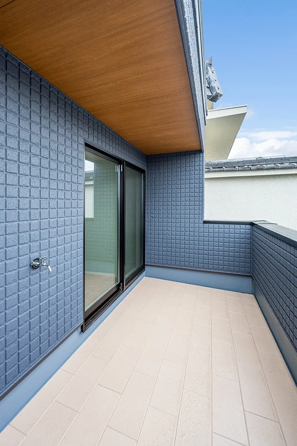 7ARC（セブンアーク）の施工実績｜大阪市港区に建てた注文住宅のバルコニー