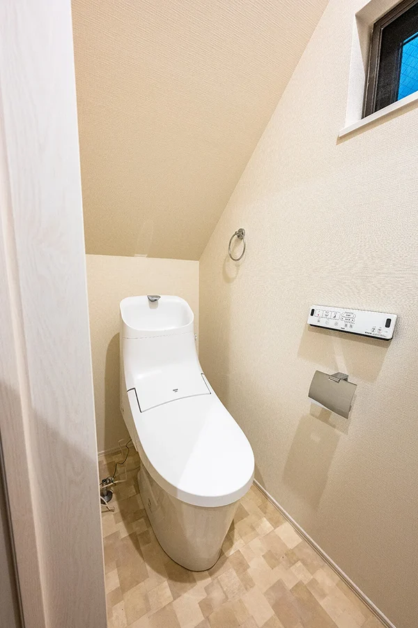 7ARC（セブンアーク）の施工実績｜大阪市港区に建てた注文住宅のトイレ