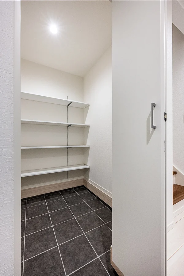 7ARC（セブンアーク）の施工実績｜大阪市此花区に建てた注文住宅のシューズクローゼット