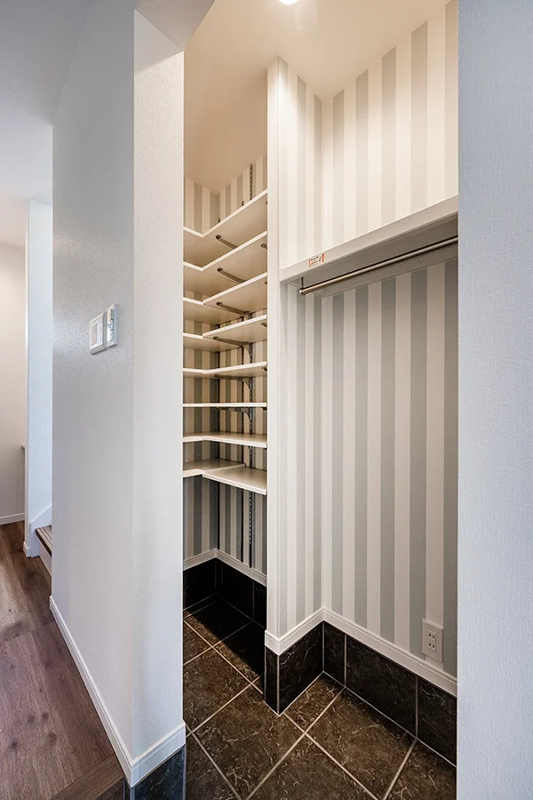 7ARC（セブンアーク）の施工実績｜大阪府豊中市に建てた注文住宅のシューズクローゼット