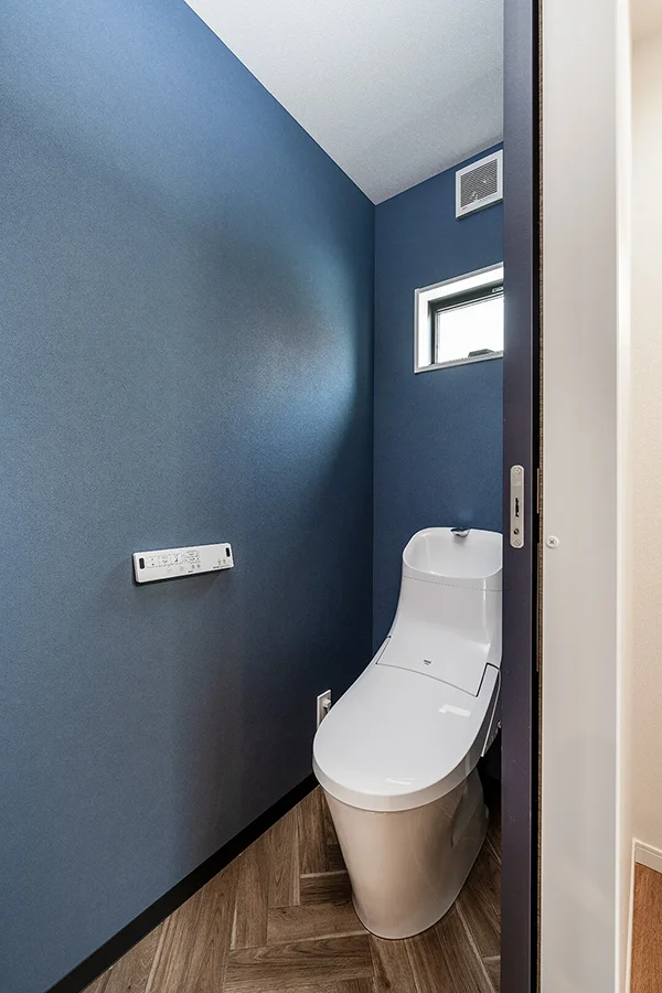 7ARC（セブンアーク）の施工実績｜大阪府豊中市に建てた注文住宅の1階のトイレ