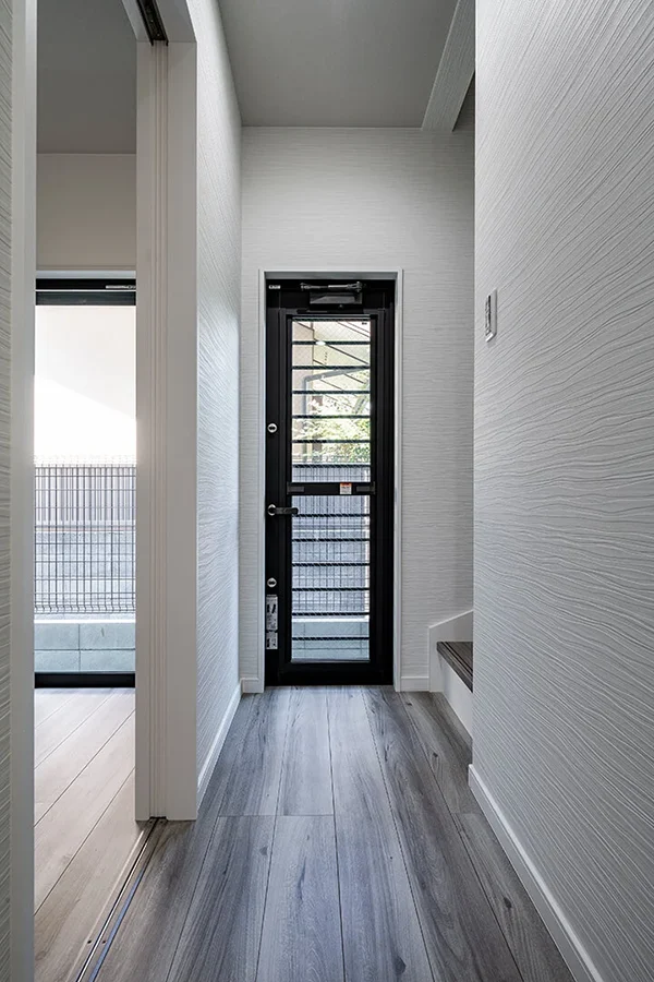 7ARC（セブンアーク）の施工実績｜大阪市西成区に建てた注文住宅の廊下