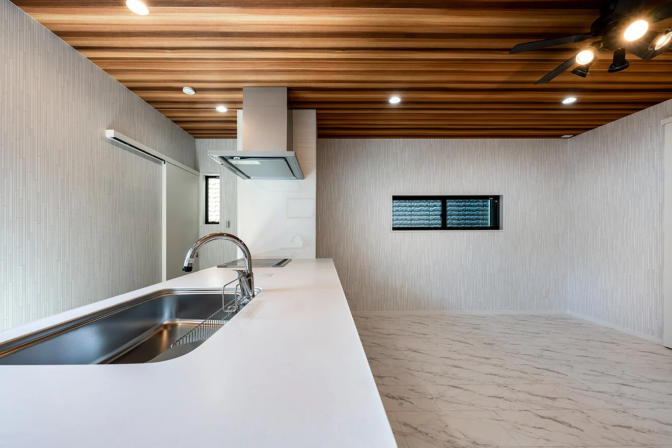 7ARC（セブンアーク）の施工実績｜大阪市西成区に建てた注文住宅のLDK