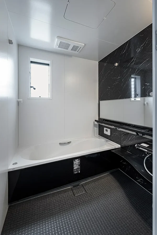 7ARC（セブンアーク）の施工実績｜京都府相楽群精華町に建てた注文住宅の浴室