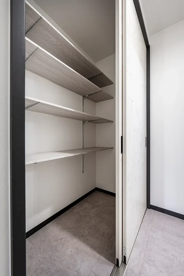 7ARC（セブンアーク）の施工実績｜京都府相楽群精華町に建てた注文住宅のクローゼット