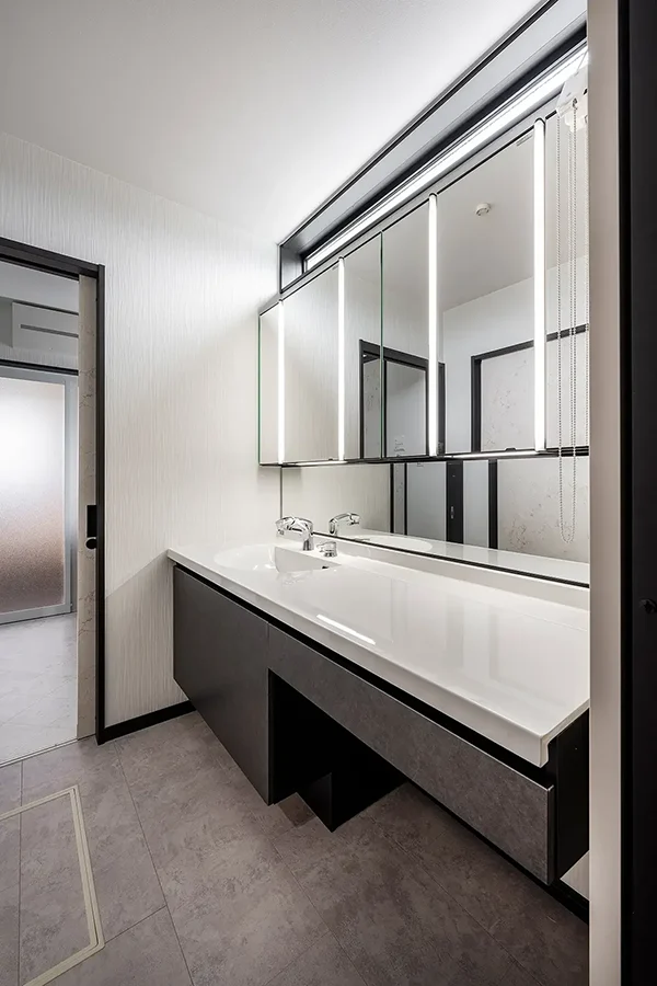 7ARC（セブンアーク）の施工実績｜京都府相楽群精華町に建てた注文住宅の洗面室