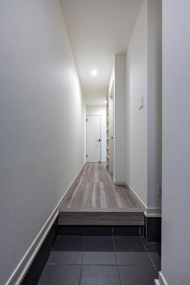 7ARC（セブンアーク）の施工実績｜大阪市東淀川区に建てた注文住宅の玄関