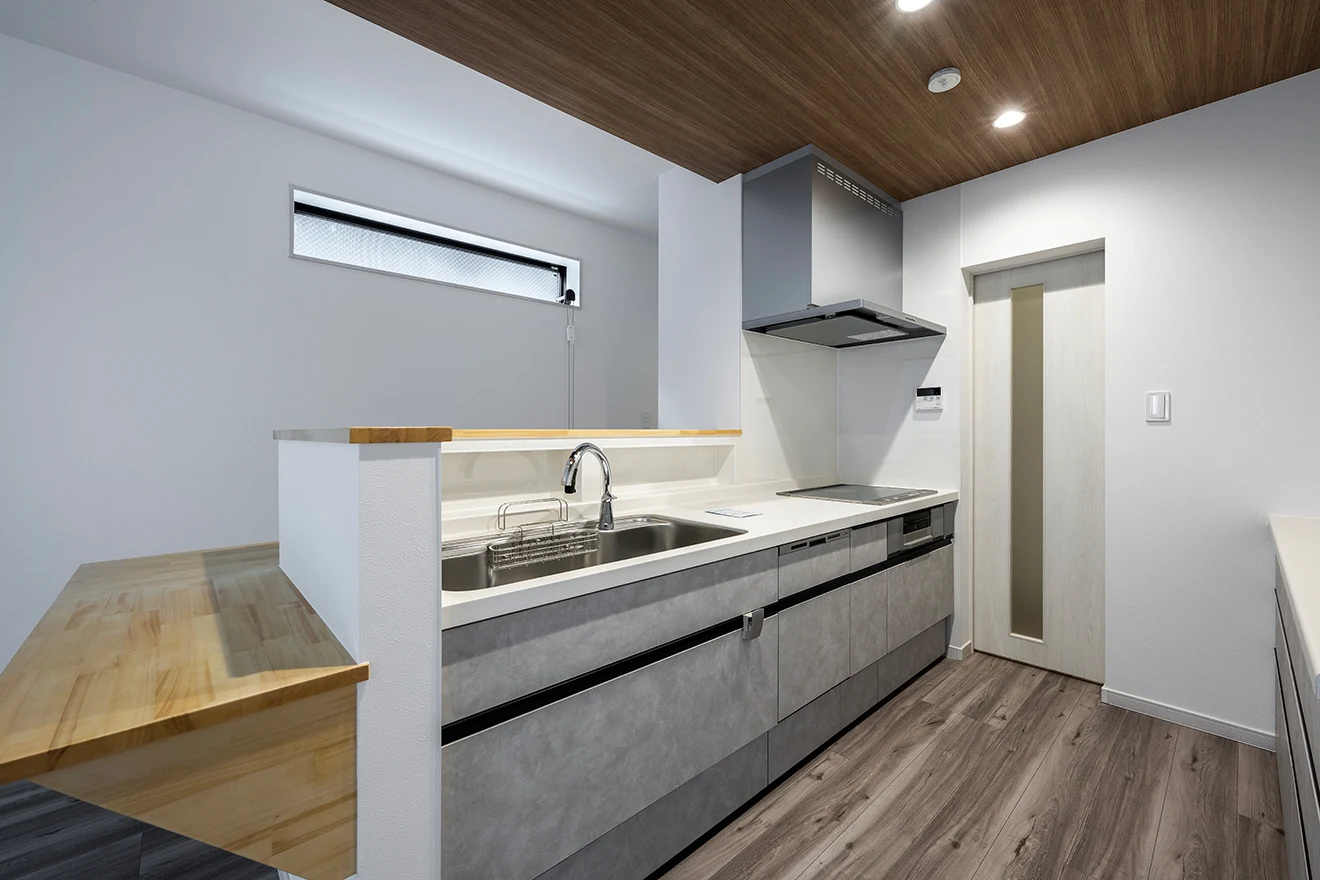 7ARC（セブンアーク）の施工実績｜大阪市東淀川区に建てた注文住宅のLDK