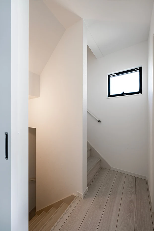 7ARC（セブンアーク）の施工実績｜大阪市此花区に建てた注文住宅の廊下