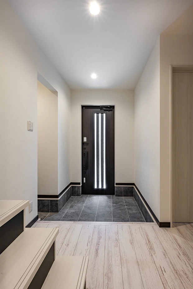 7ARC（セブンアーク）の施工実績｜大阪府守口市に建てた注文住宅の玄関