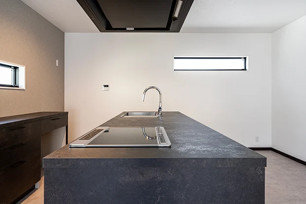 7ARC（セブンアーク）の施工実績｜大阪府守口市に建てた注文住宅のキッチン