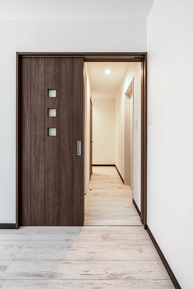 7ARC（セブンアーク）の施工実績｜大阪府守口市に建てた注文住宅の洋室ドア