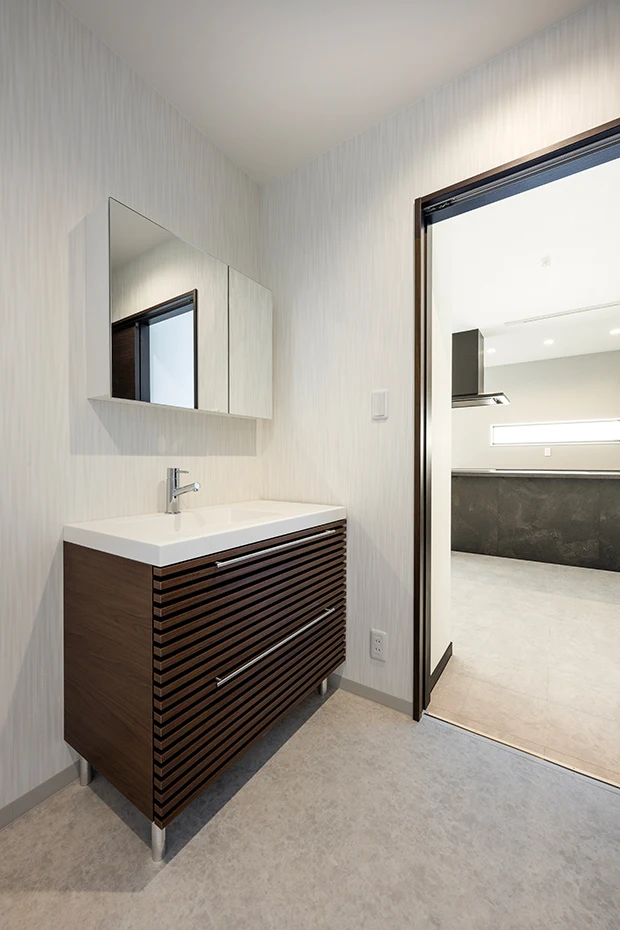 7ARC（セブンアーク）の施工実績｜大阪府守口市に建てた注文住宅の洗面室