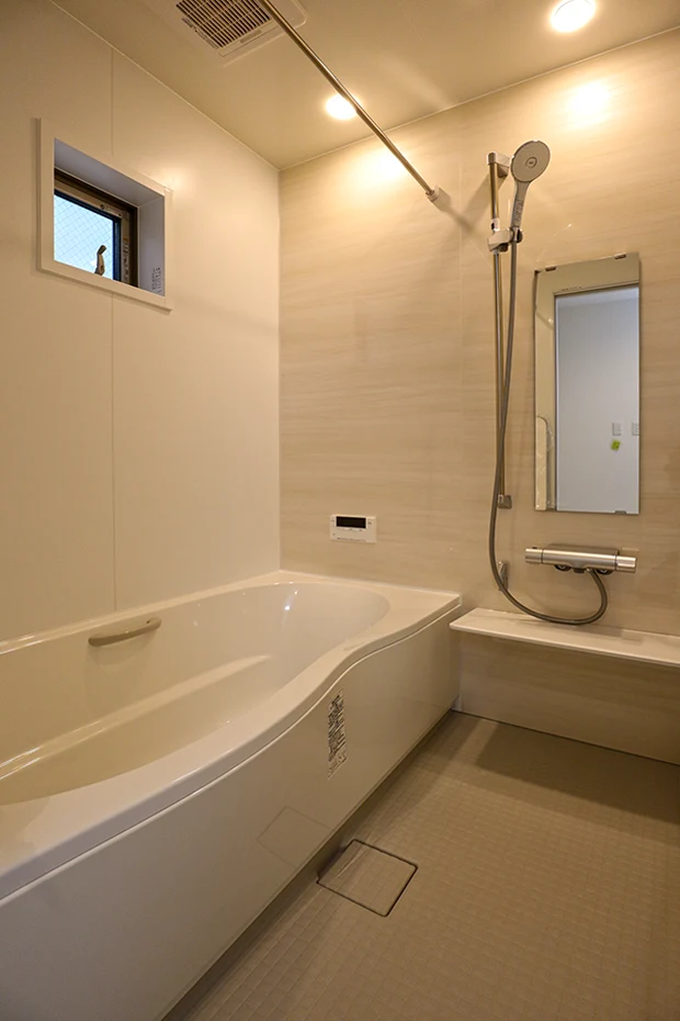 7ARC（セブンアーク）の施工実績｜大阪府守口市に建てた注文住宅の浴室