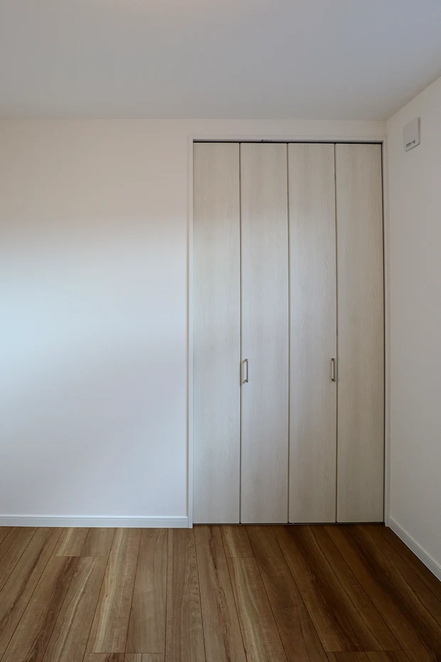 7ARC（セブンアーク）の施工実績｜大阪府守口市に建てた注文住宅の洋室