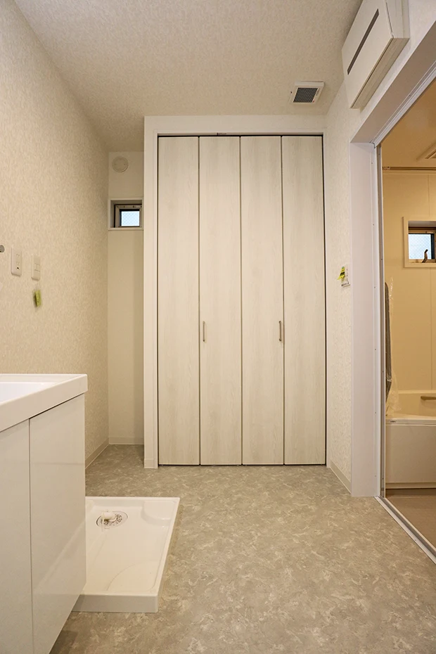 7ARC（セブンアーク）の施工実績｜大阪府守口市に建てた注文住宅の洗面室