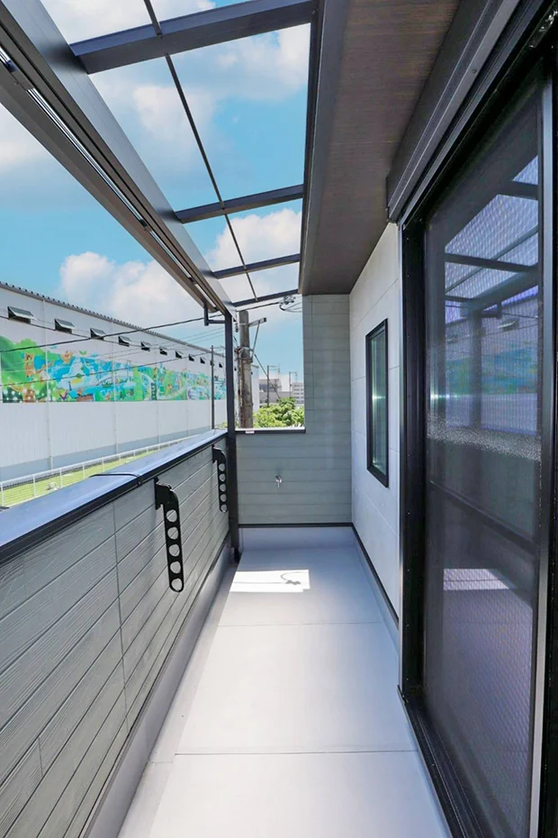 7ARC（セブンアーク）の施工実績｜姫路市大津区に建てた注文住宅のバルコニー