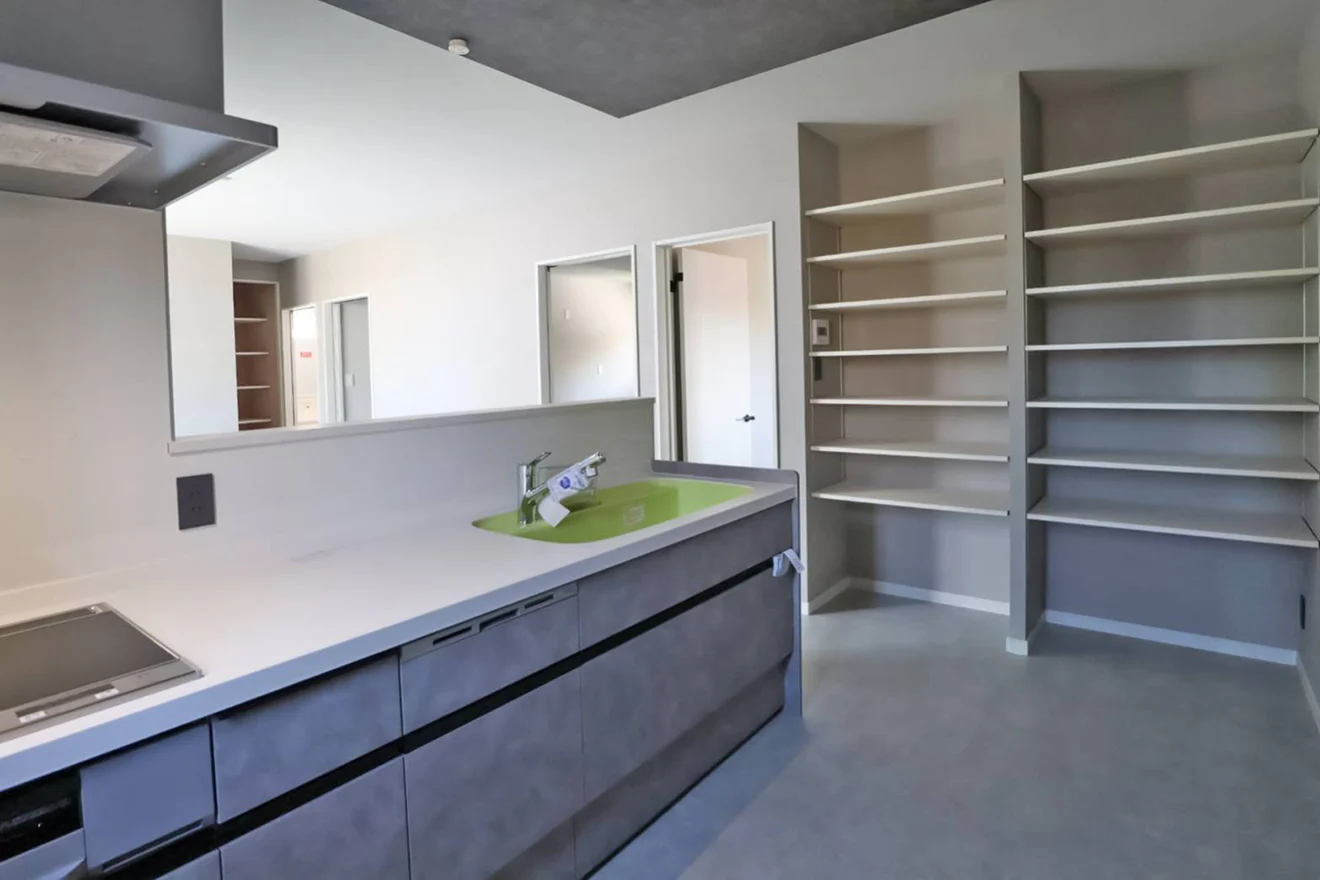 7ARC（セブンアーク）の施工実績｜姫路市大津区に建てた注文住宅のキッチン