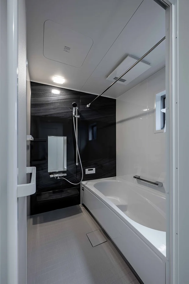 7ARC（セブンアーク）の施工実績｜大阪市住吉区に建てた注文住宅の浴室