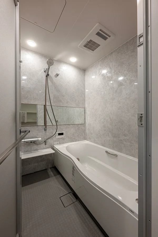 7ARC（セブンアーク）の施工実績｜東大阪市に建てた注文住宅の浴室