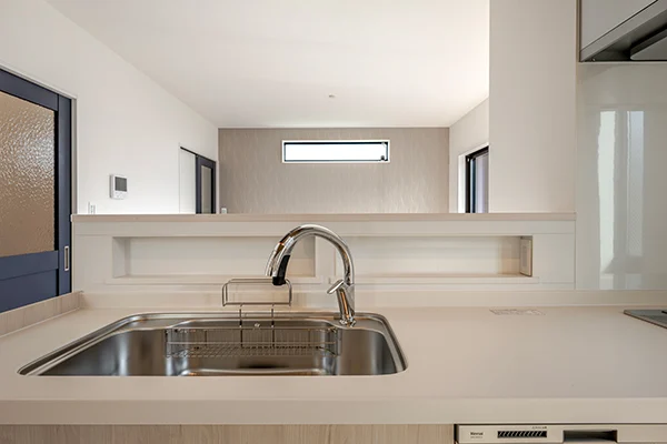 7ARC（セブンアーク）の施工実績｜東大阪市に建てた注文住宅のキッチン