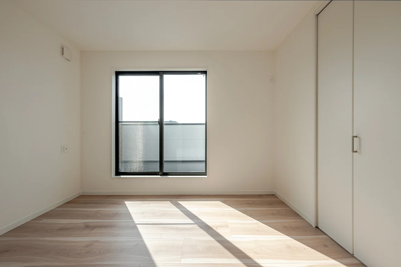 7ARC（セブンアーク）の施工実績｜東大阪市に建てた注文住宅の洋室