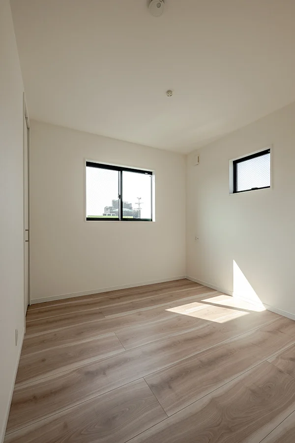 7ARC（セブンアーク）の施工実績｜東大阪市に建てた注文住宅の洋室