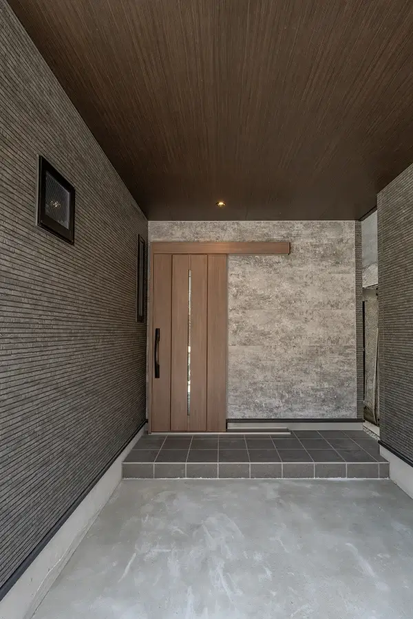 7ARC（セブンアーク）の施工実績｜大阪府守口市に建てた注文住宅の玄関