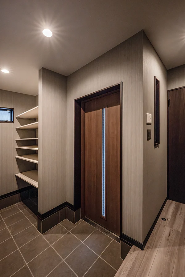 7ARC（セブンアーク）の施工実績｜大阪府守口市に建てた注文住宅の玄関