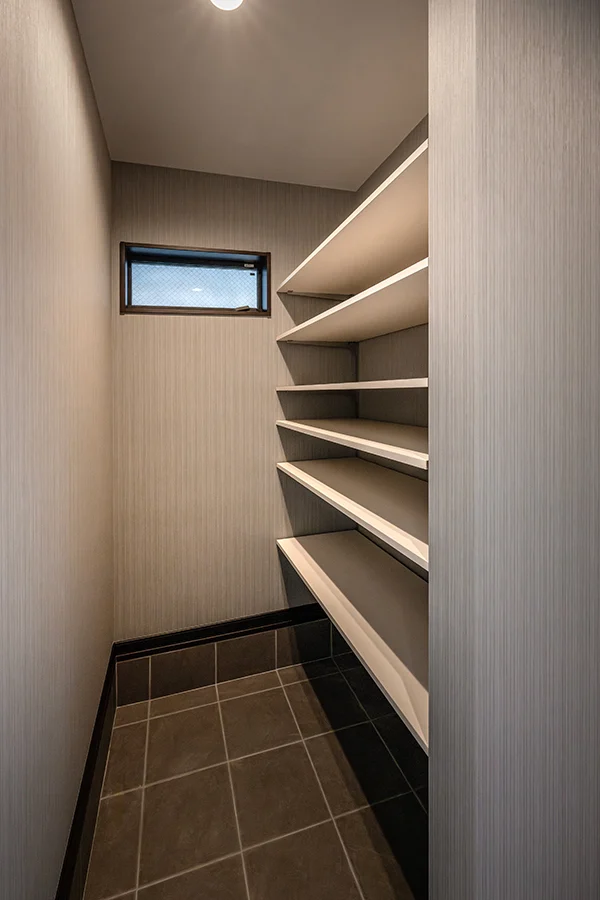 7ARC（セブンアーク）の施工実績｜大阪府守口市に建てた注文住宅の玄関