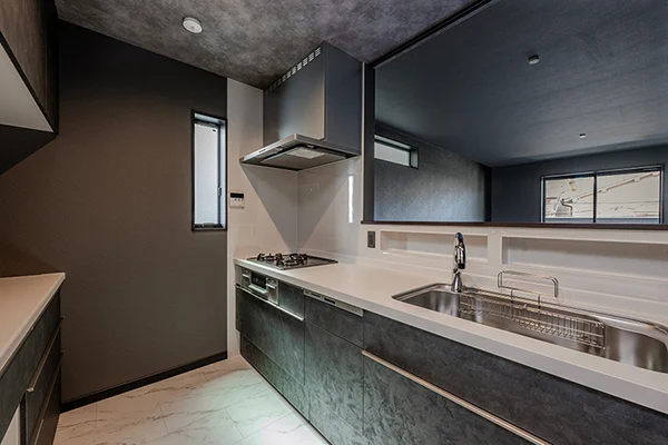 7ARC（セブンアーク）の施工実績｜大阪府守口市に建てた注文住宅のキッチン