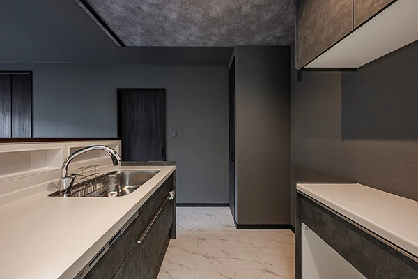 7ARC（セブンアーク）の施工実績｜大阪府守口市に建てた注文住宅のキッチン