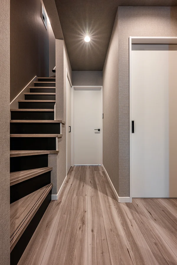 7ARC（セブンアーク）の施工実績｜大阪府守口市に建てた注文住宅の廊下