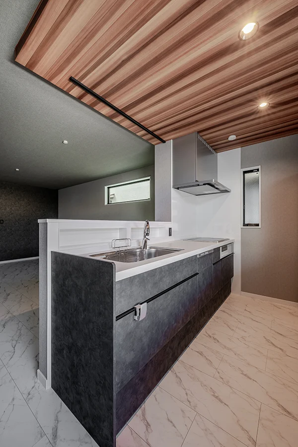 7ARC（セブンアーク）の施工実績｜大阪府守口市に建てた注文住宅のキッチン