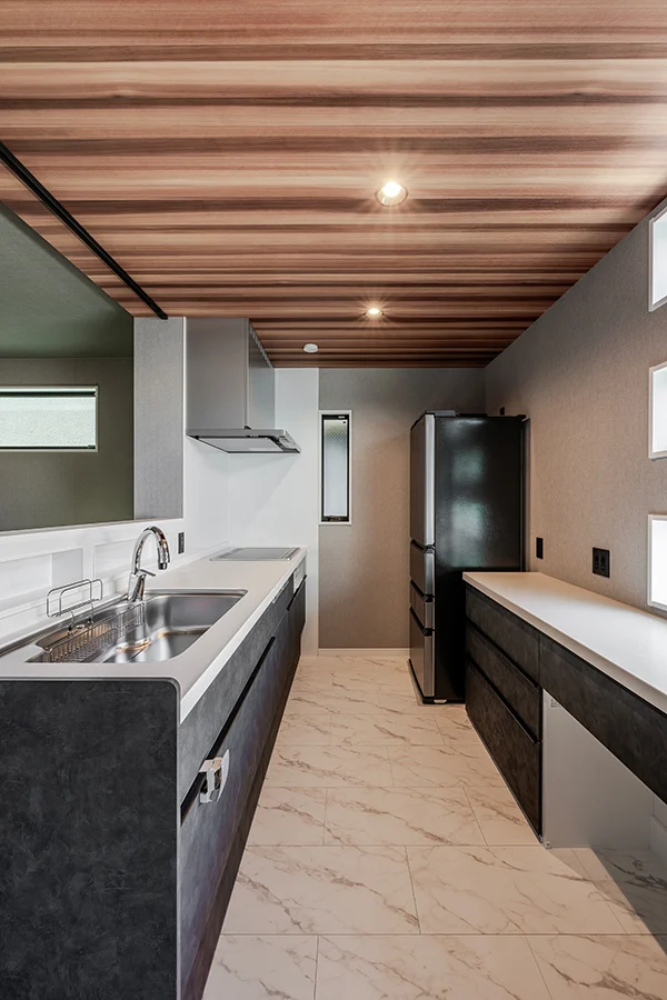 7ARC（セブンアーク）の施工実績｜大阪府守口市に建てた注文住宅のキッチン
