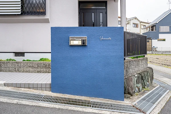 7ARC（セブンアーク）の施工実績｜大阪狭山市のリフォームした中古一戸建ての玄関