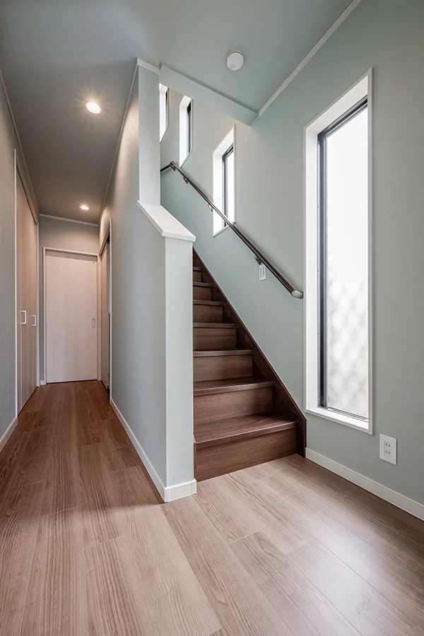 7ARC（セブンアーク）の施工実績｜大阪狭山市のリフォームした中古一戸建ての玄関